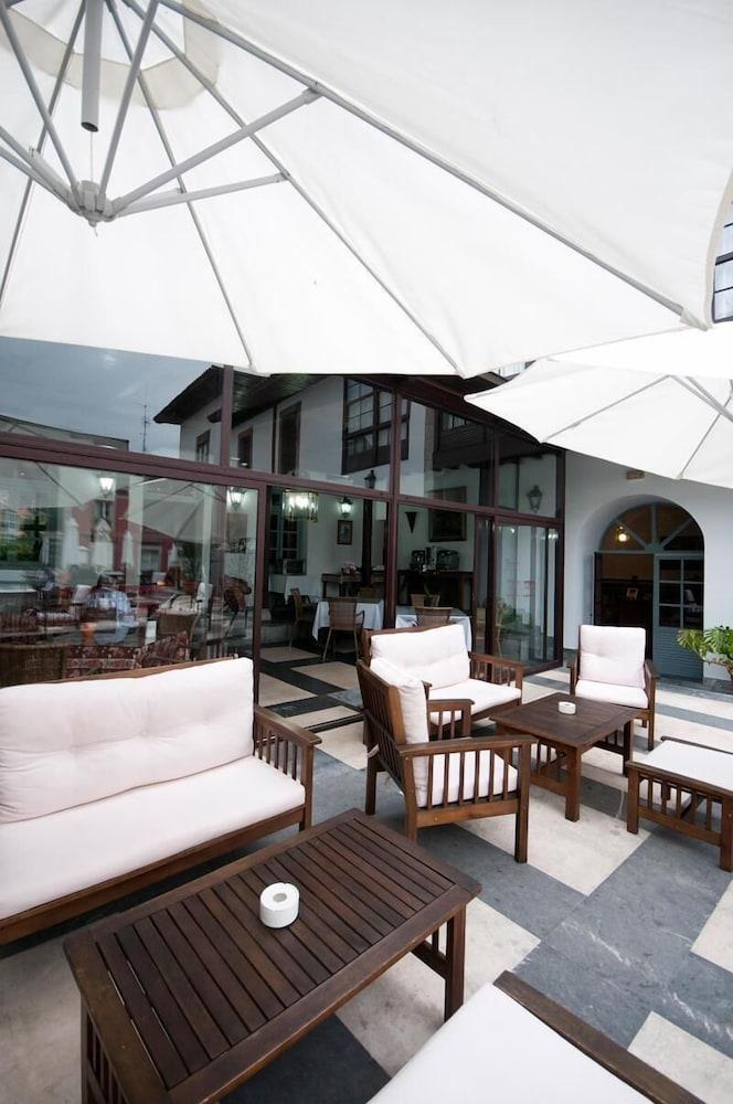 Casona Del Busto Hotel