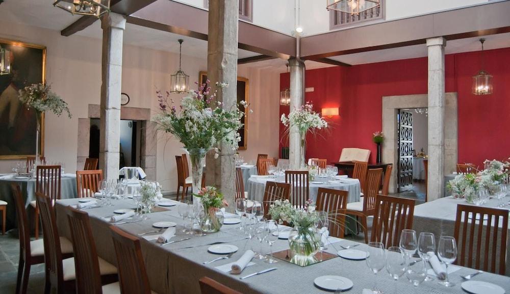 Hotel Casona Del Busto Pravia